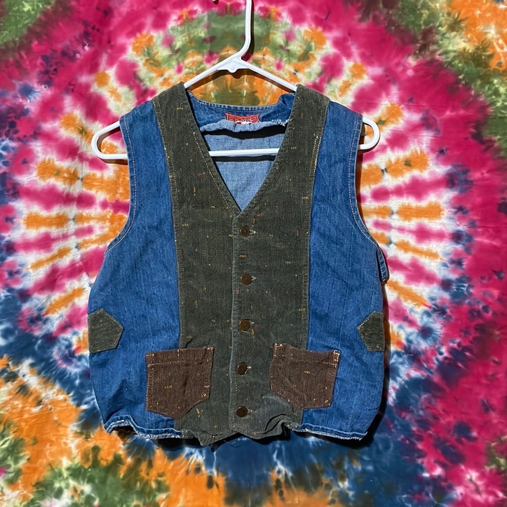 One of a kind Vintage Made In Paradise vest.